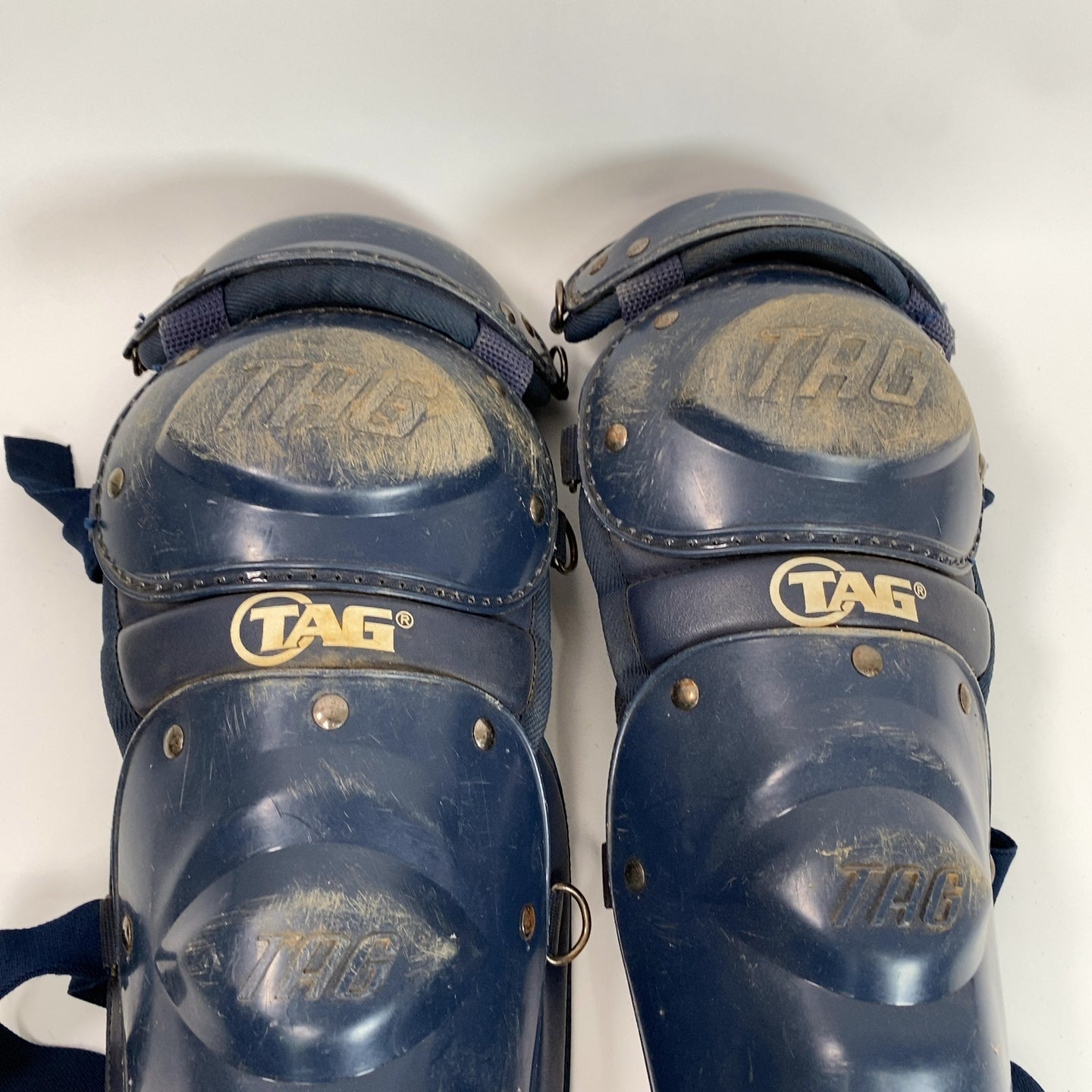 TAG TLG 220 Senior 15" Catchers Shin Guards