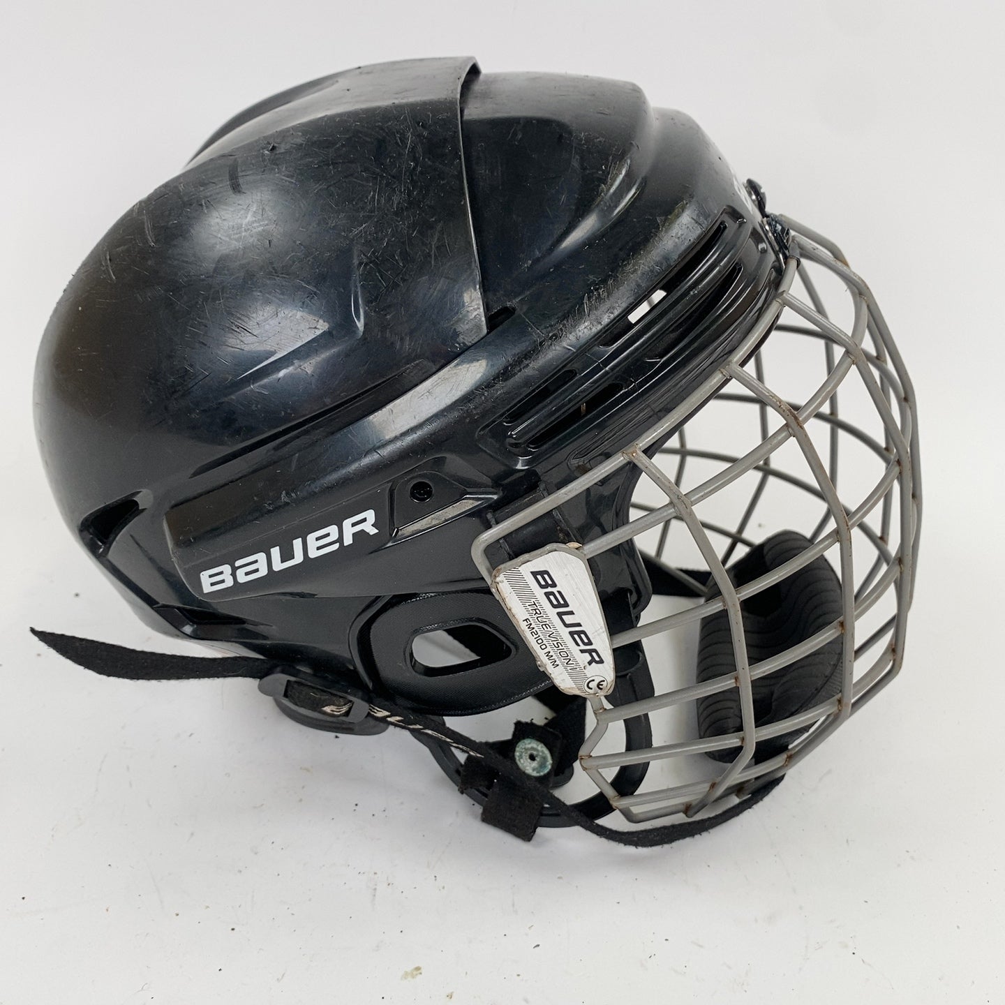 Bauer BHH2100 Medium 6 3/4" to 7 3/8" Junior Hockey Helmet