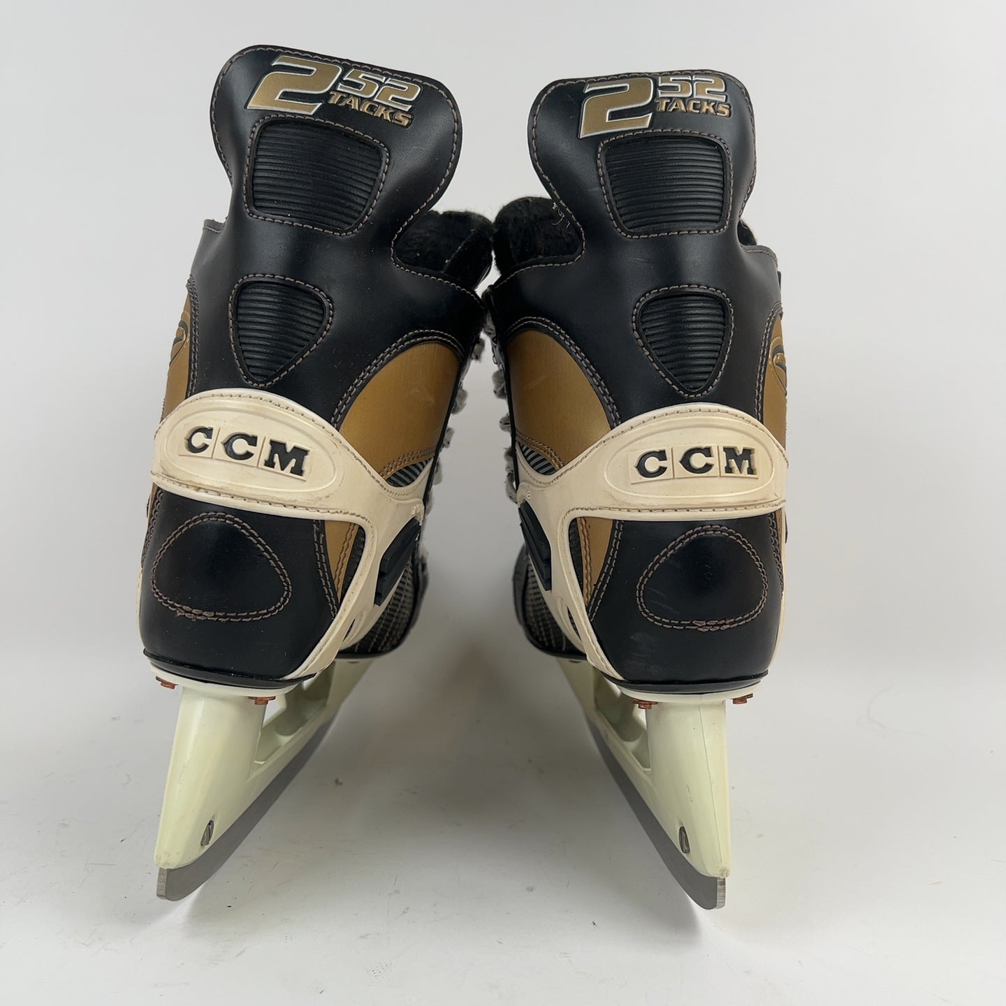 CCM Tacks 252 Size 5 Hockey Skates