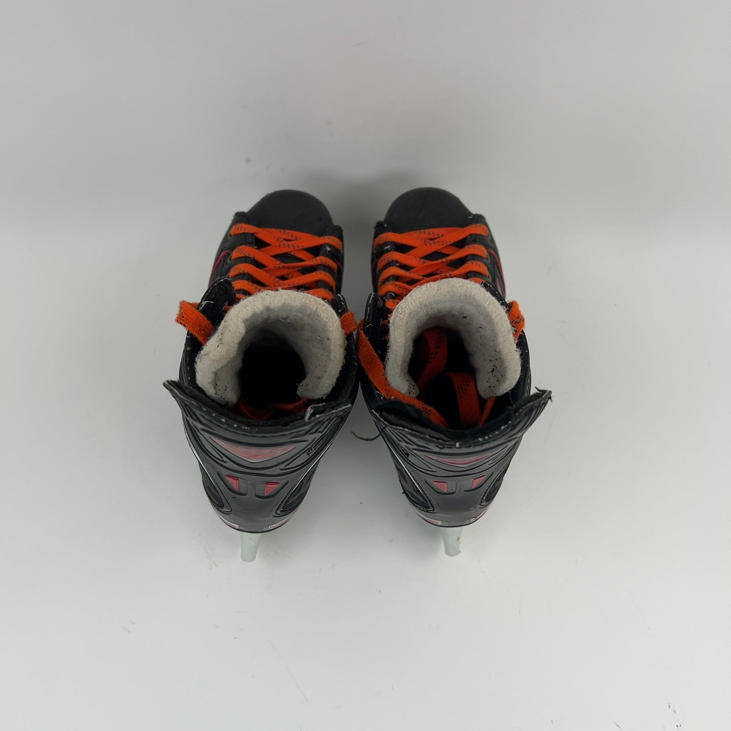 CCM RBZ 40 Size 4 Hockey Skates