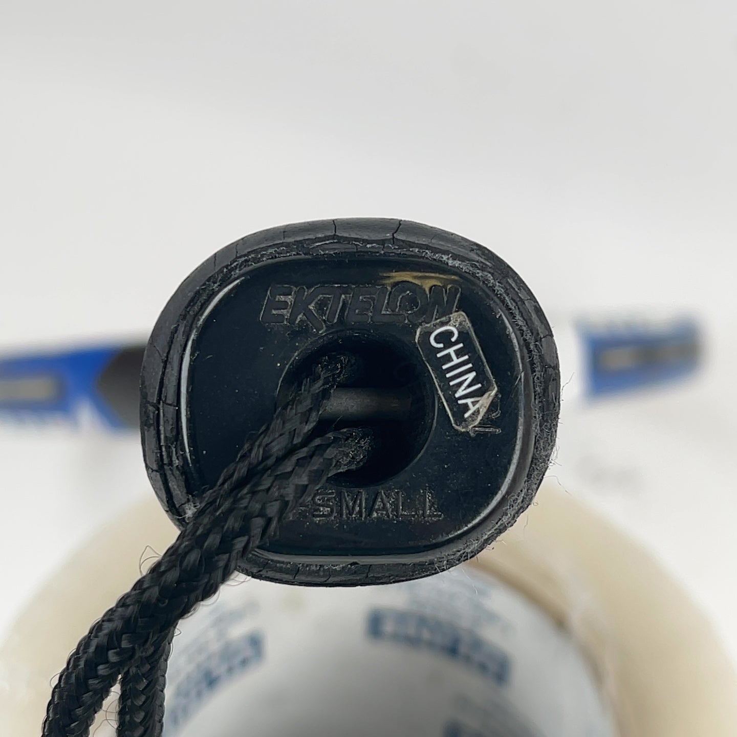 Ektelon Invader TI Racquetball Racquet Grip & Head Size