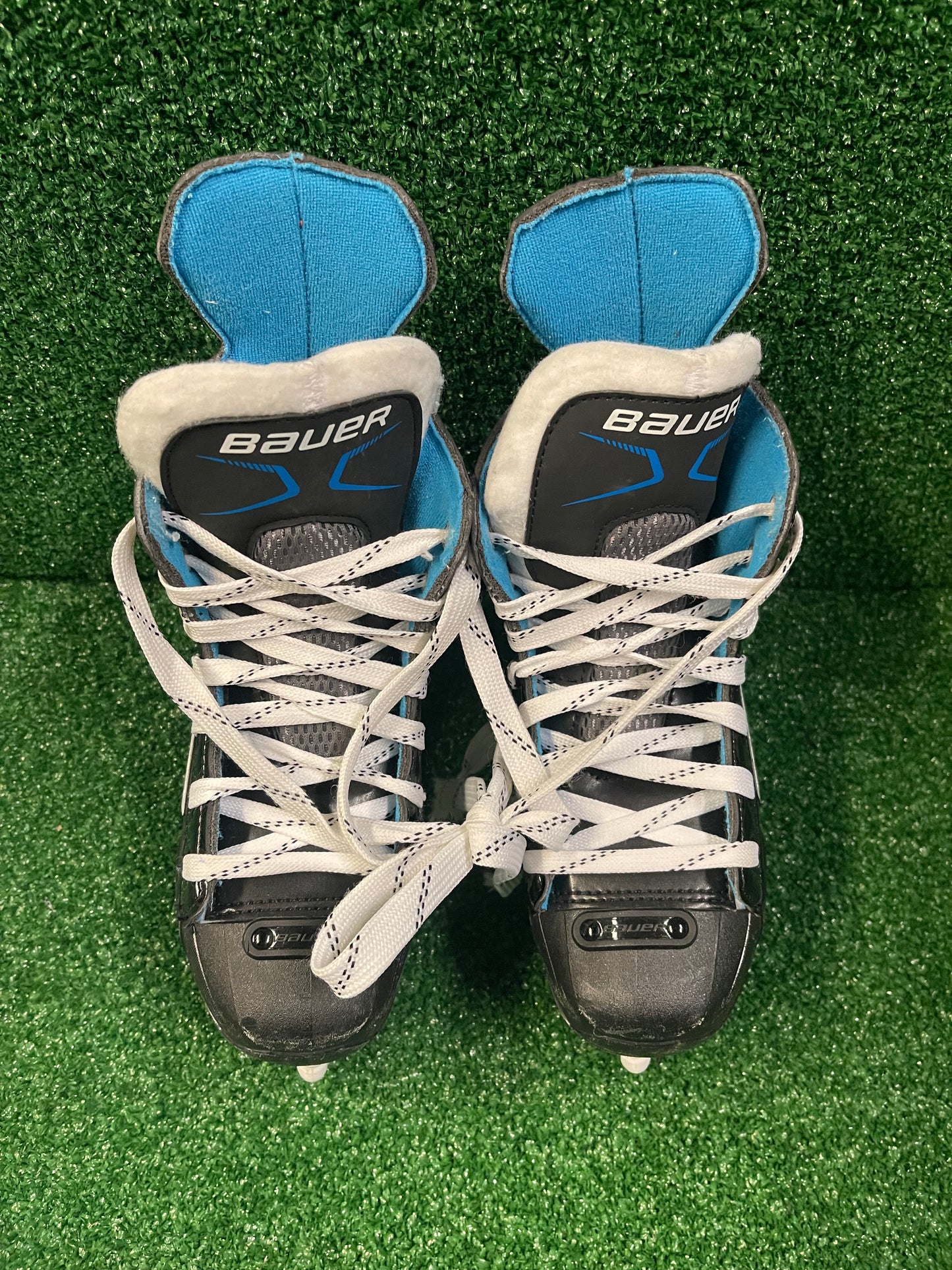 Bauer XLP Size 1 Ice Hockey Skates Black