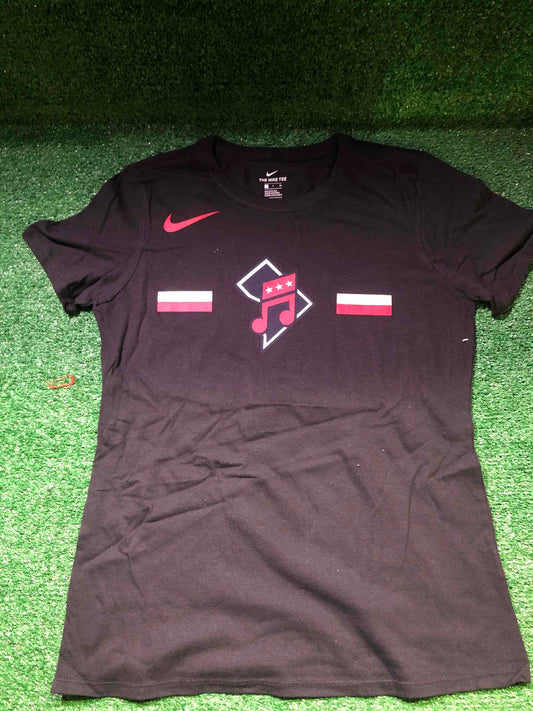 Nike DC Music Note Women's Small (S) Shirt