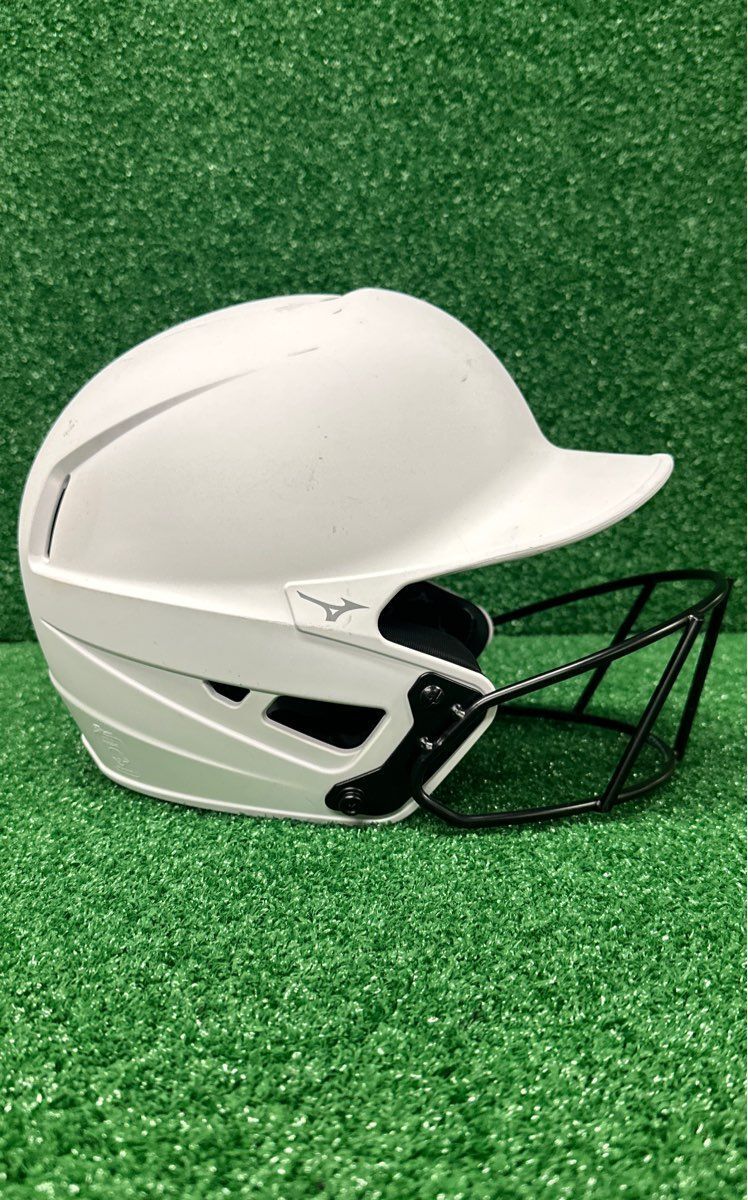 Mizuno F6-BT Softball Batting Helmet, 7 3/8" To 7 7/8"