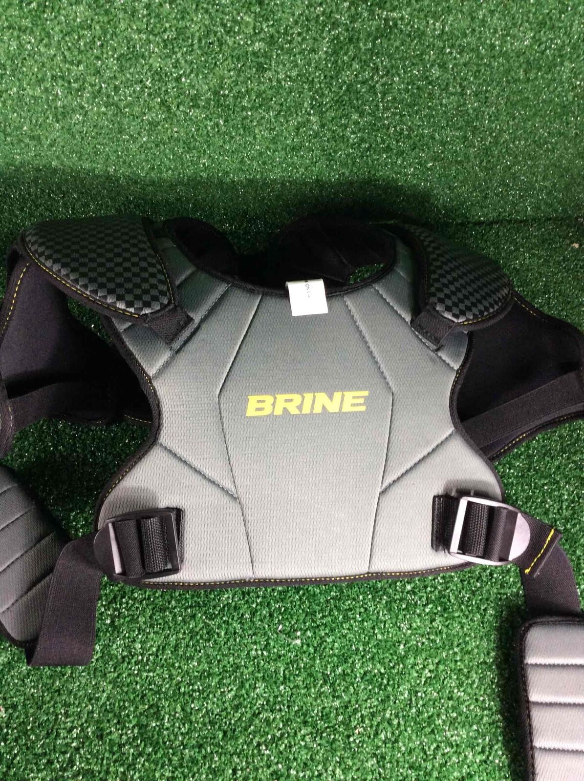 Brine LoPro Prodigy Small Lacrosse Shoulder Pads