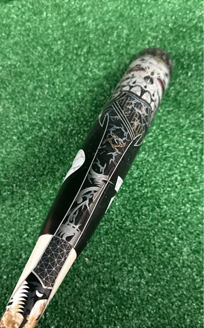 Demarini Voodoo Baseball Bat 31" 28 oz. (-3) 2 5/8"