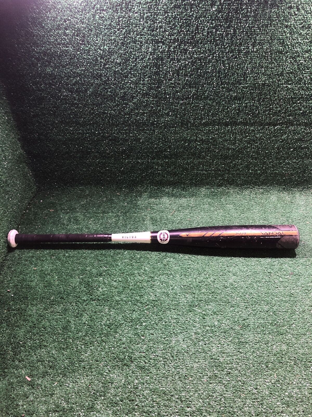 Victus Vandal Baseball Bat 31" 23 oz. (-8) 2 3/4"