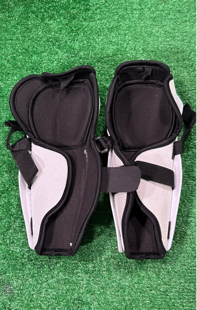 Ccm LTP 9" Hockey Shin Guards