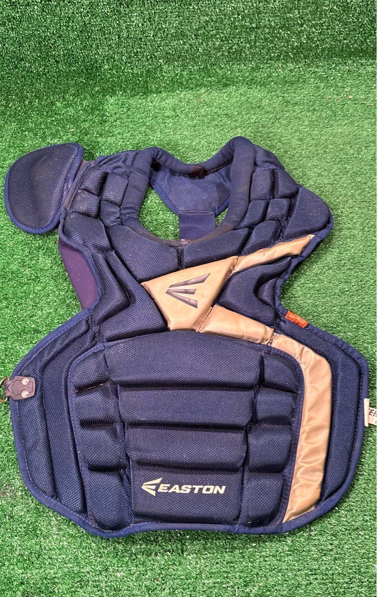 Easton Mako 15" Catcher's Chest Protector