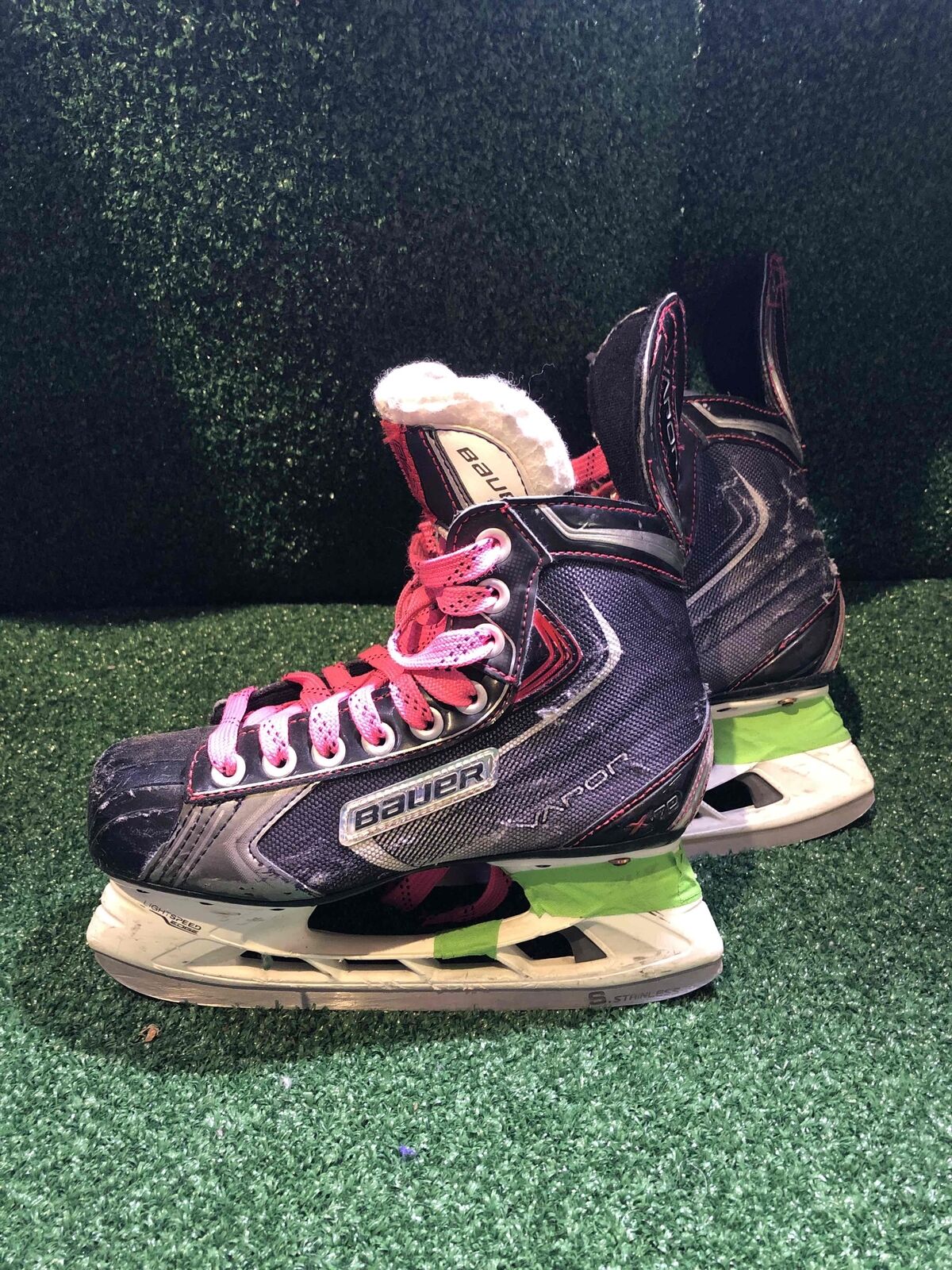 Bauer Vapor X70 Hockey Skates 3.0D Skate Size