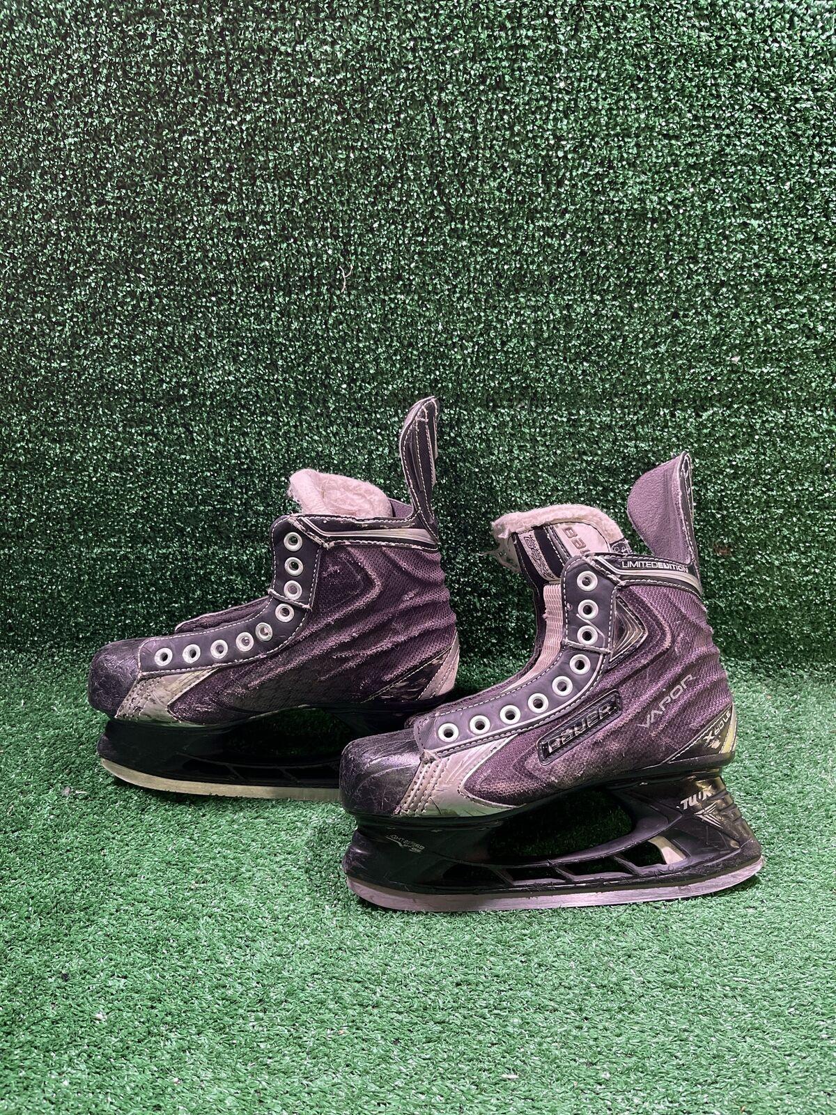 Bauer X60LE Hockey Skates 4.5D Skate Size