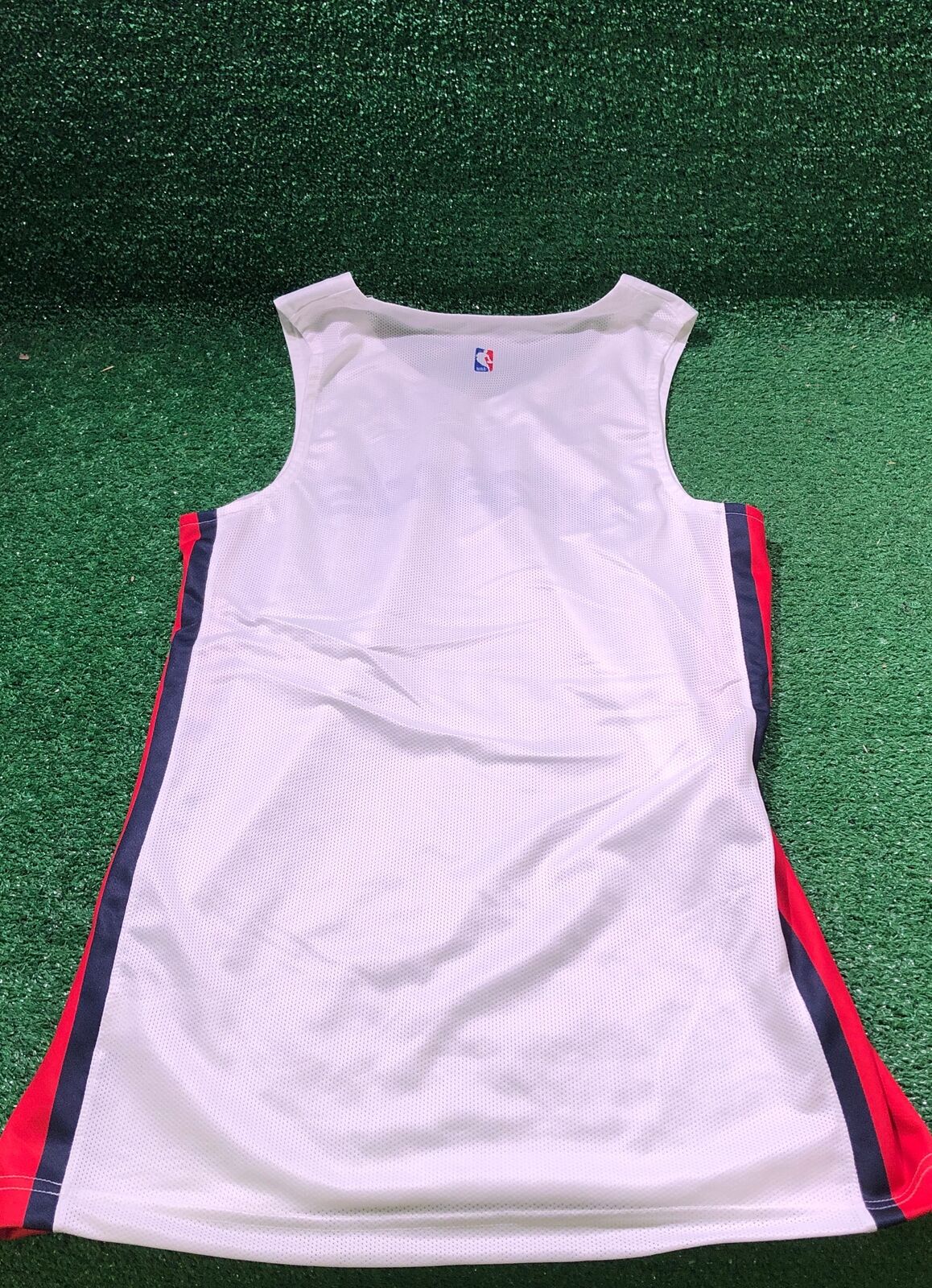 Team Issued Washington Wizards Nike Medium (M) Practice Jersey