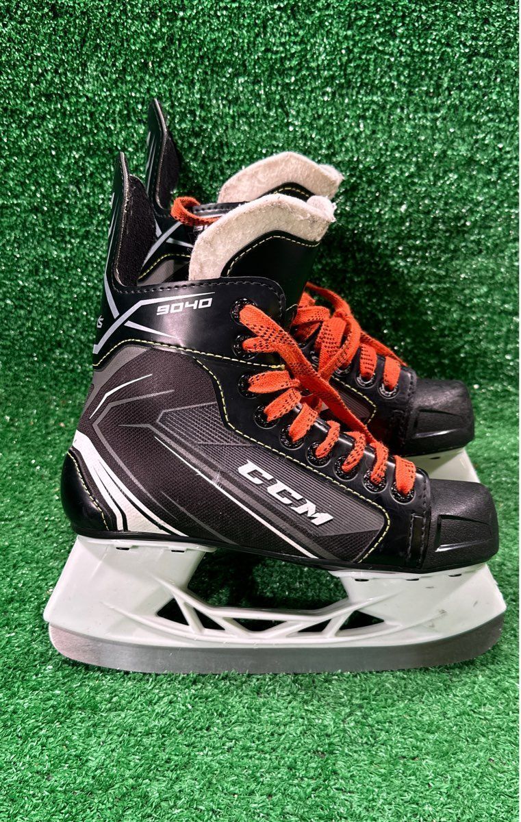 Ccm 9040 Hockey Skates 2.0 Skate Size