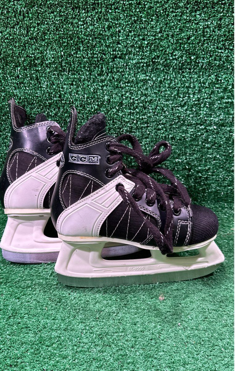 Ccm Intruder Hockey Skates 13J Skate Size