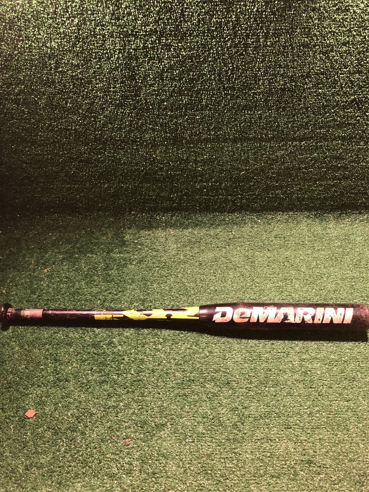 Demarini CFL13-12 Baseball Bat 30" 19 oz. (-11) 2 1/4"