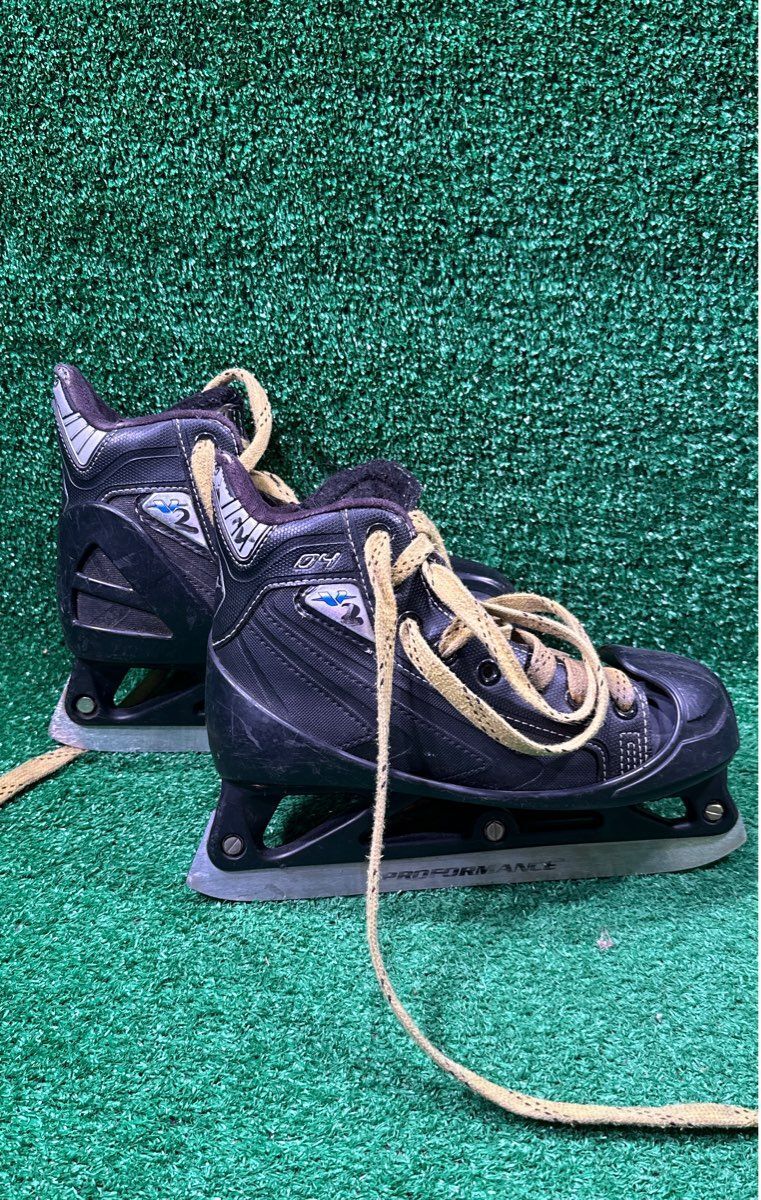 Ccm V2 Hockey Skates 2.0 Skate Size