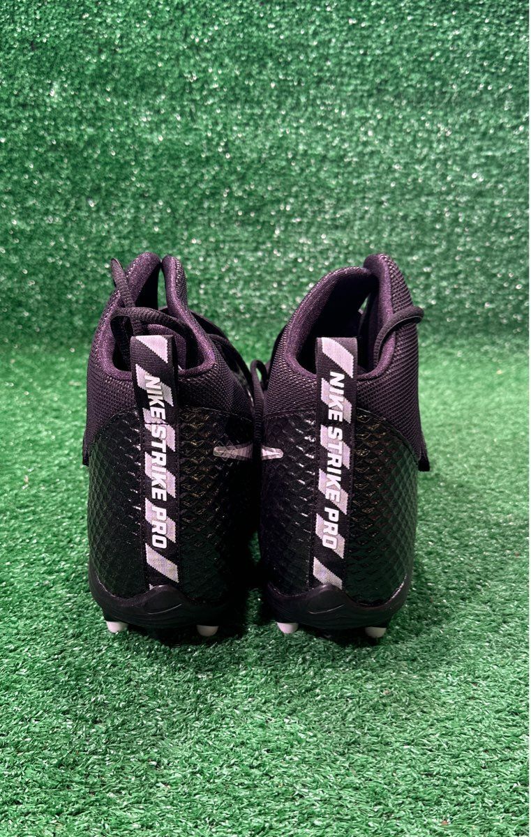 Nike Strike Pro 15.0 Size Baseball Cleats