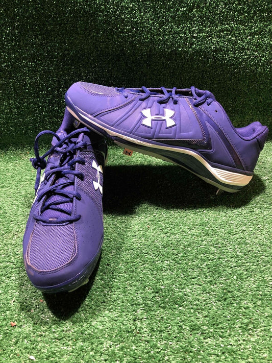 Under Armour 13.5 Size Baseball Cleats