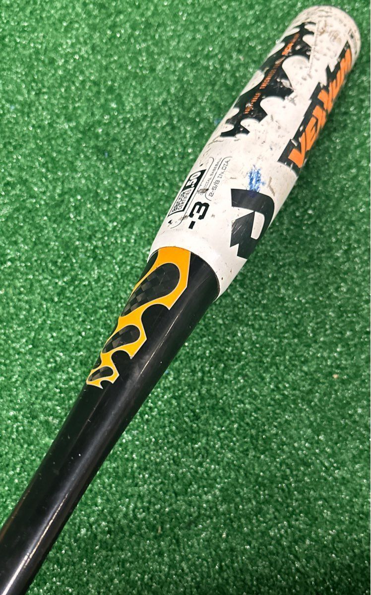 Demarini Vexxum Baseball Bat 31" 28 oz. (-3) 2 5/8"