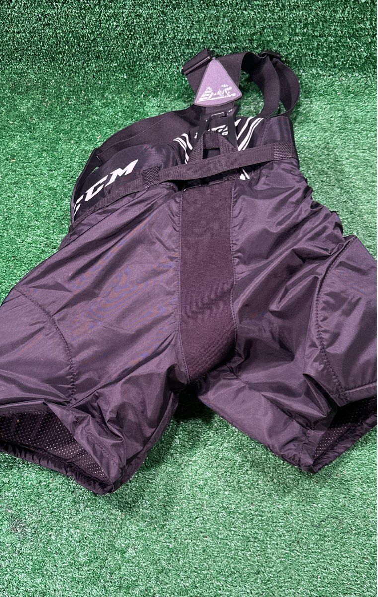 Ccm LTP Hockey Pants Youth Large (L)