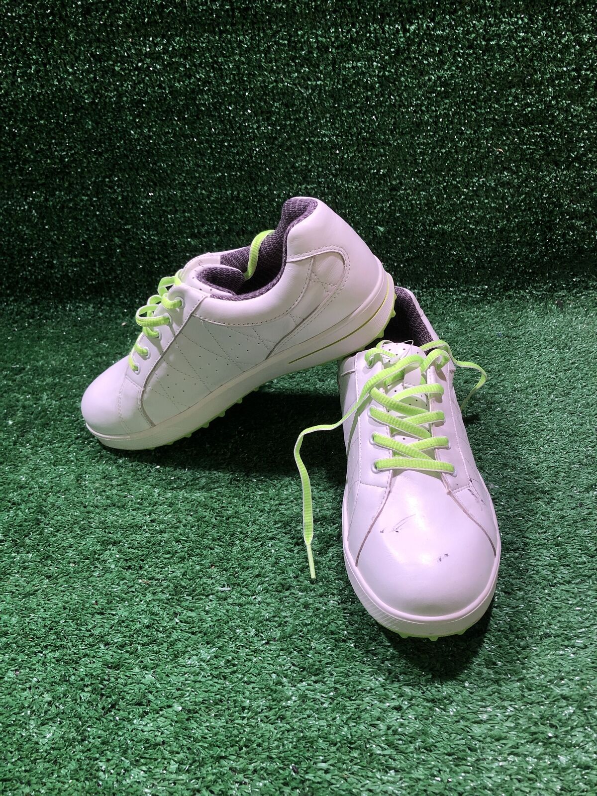 SP 6.0 Size Golf Shoes