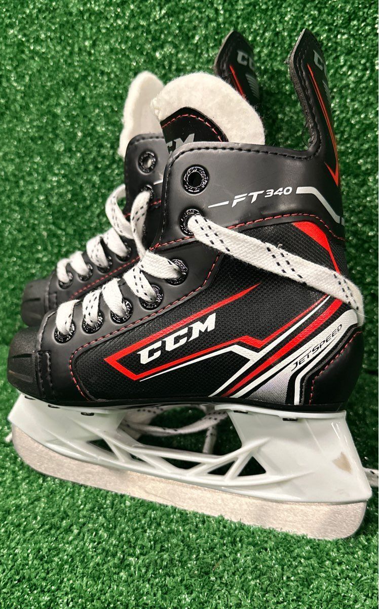 Ccm FT 340 Hockey Skates 10.0 Skate Size