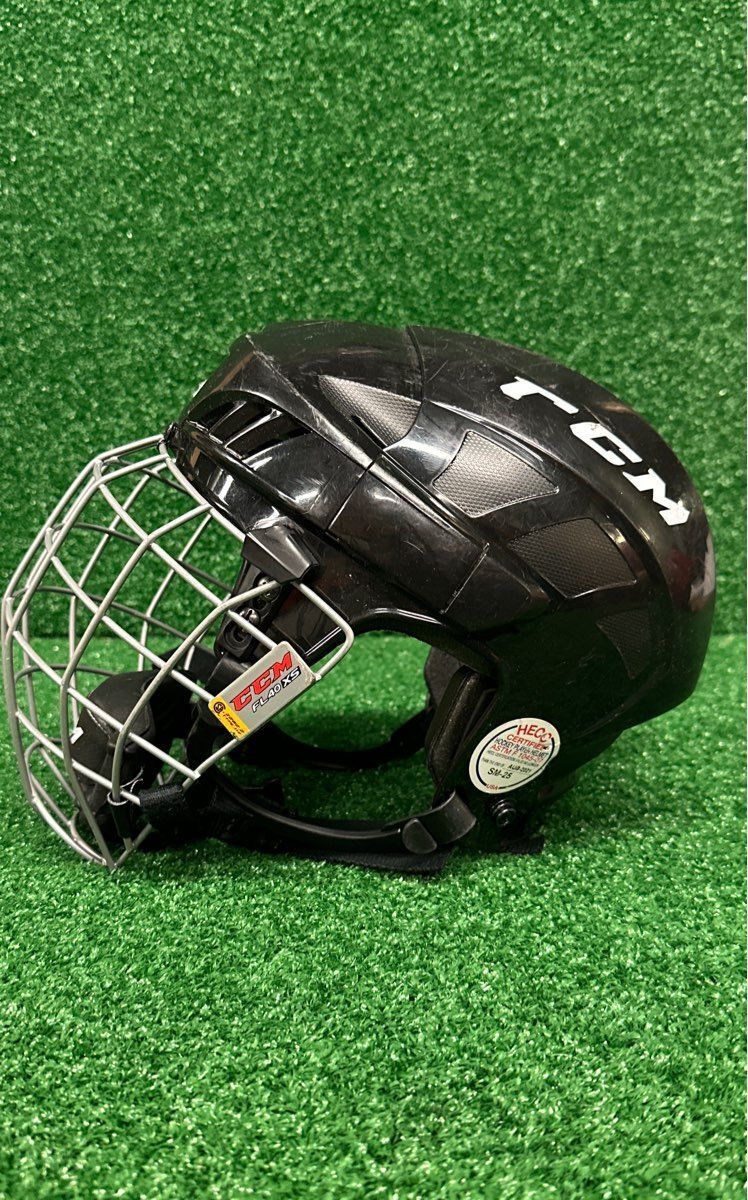 CCM FL40 Hockey Helmet Extra Small (XS)