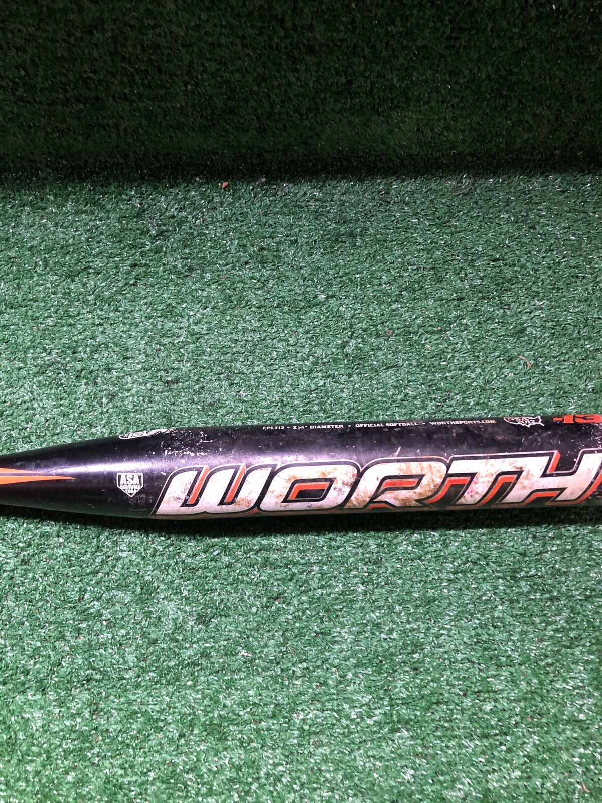 Worth FPLT13 Softball Bat 30" 17 oz. (-13) 2 1/4"