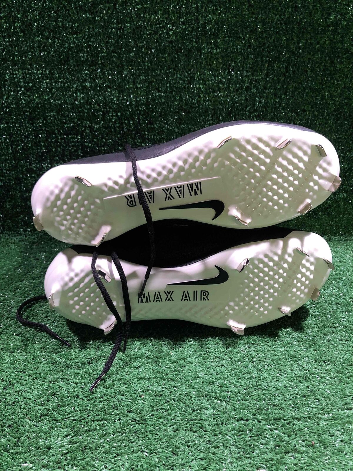 Nike Huarache Adult 12.0 Size Baseball Cleats