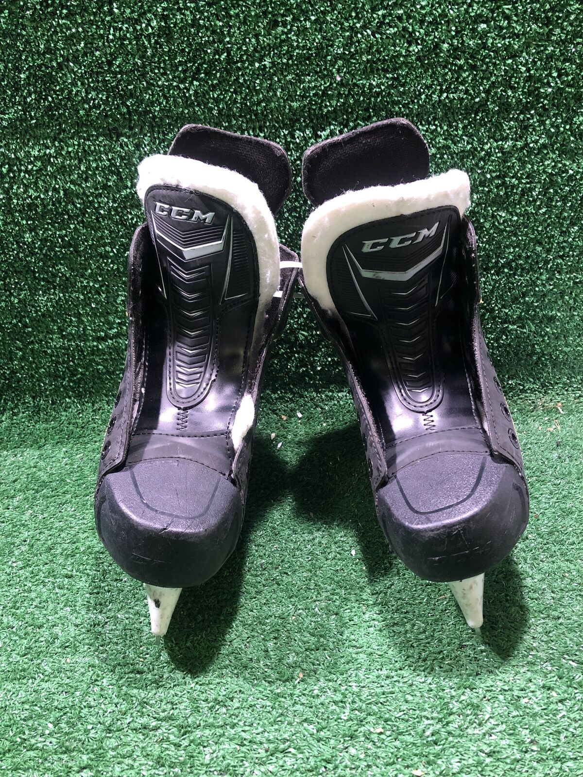 Ccm Tacks 9050 Hockey Skates 1.0D Skate Size