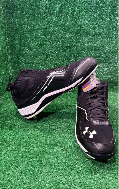 Under Armour Ignite Mid ST CC 12.5 Size Baseball Cleats