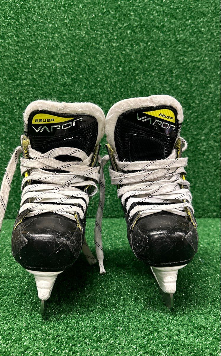 Bauer 3X Hockey Skates 11Y Skate Size