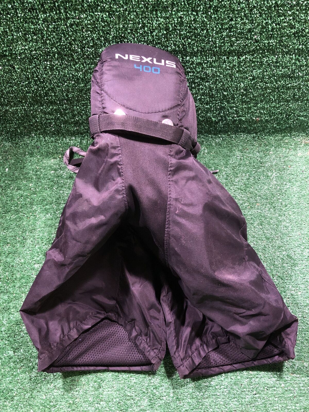 Bauer Nexus 400 Hockey Pants Youth Large (L)