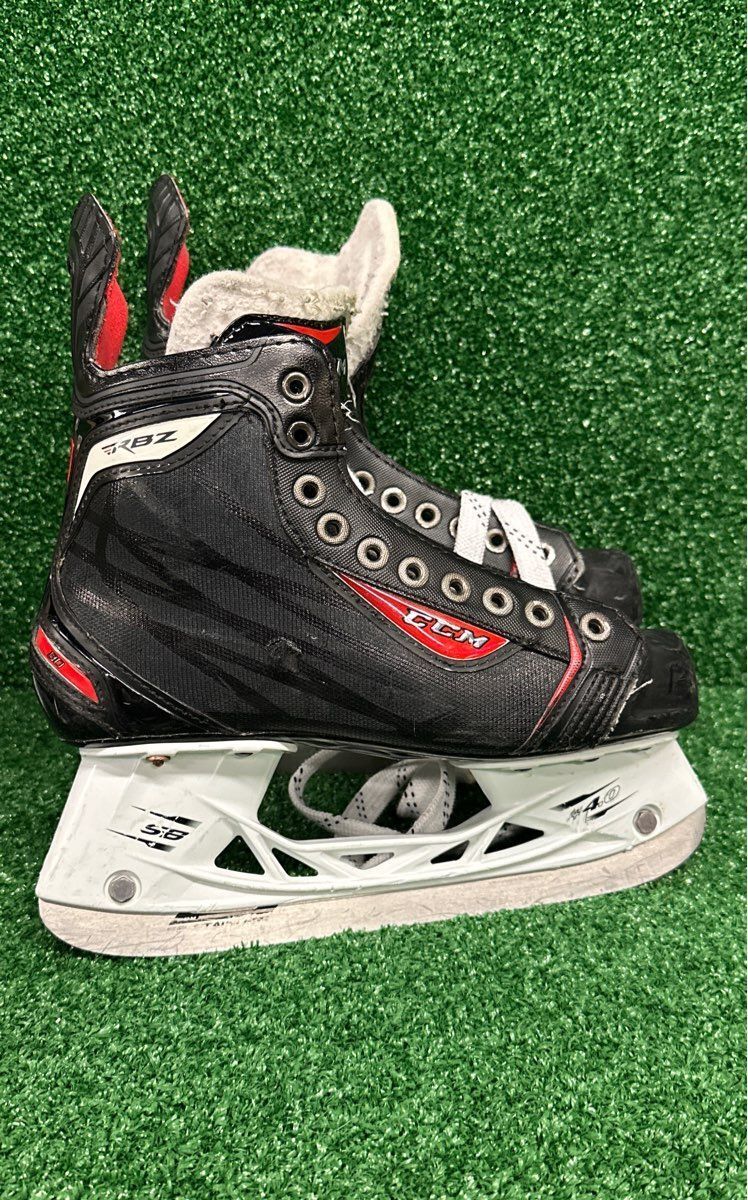 Ccm RBZ 80 Hockey Skates 4.5 Skate Size