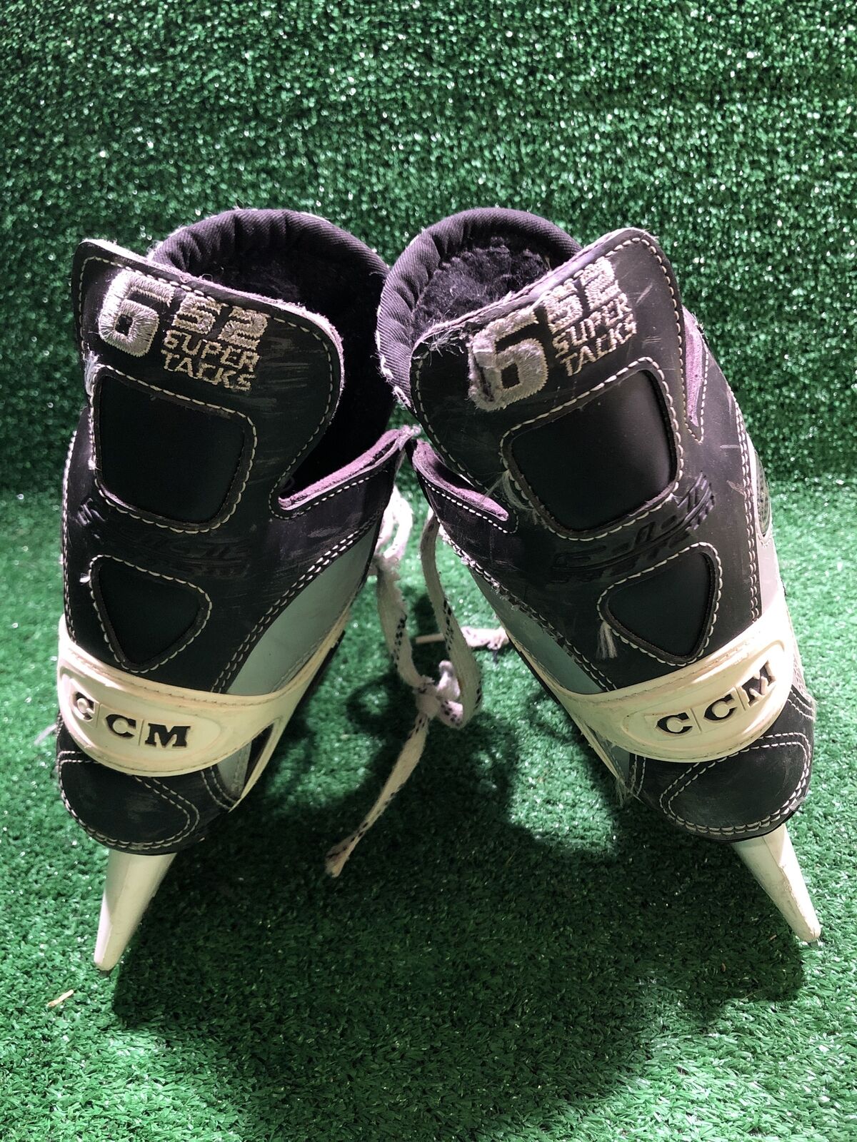 Ccm 652 Super Tacks Hockey Skates 5.5D Skate Size