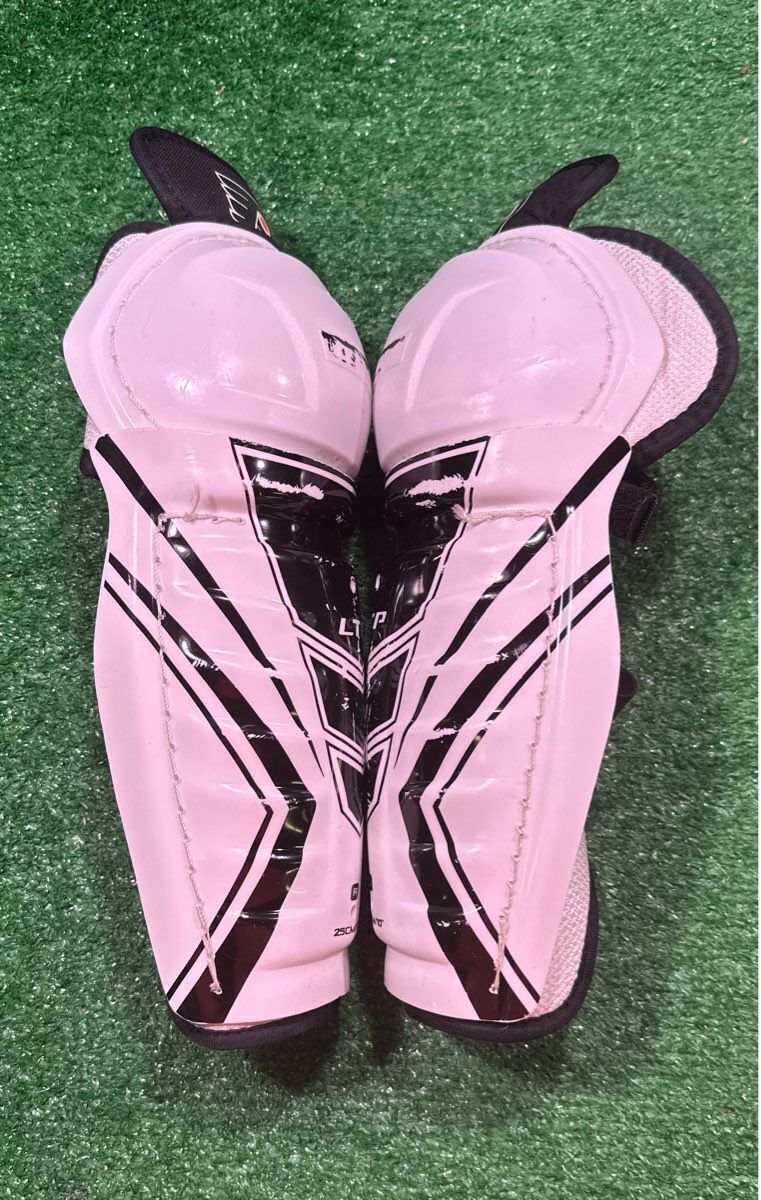 Ccm LTP Flyers 10" Hockey Shin Guards