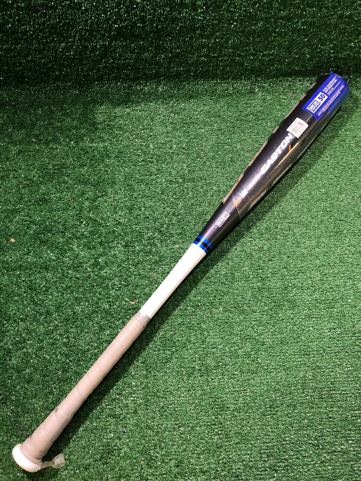 Easton BB22QUAN Baseball Bat 32" 29 oz. (-3) 2 5/8"