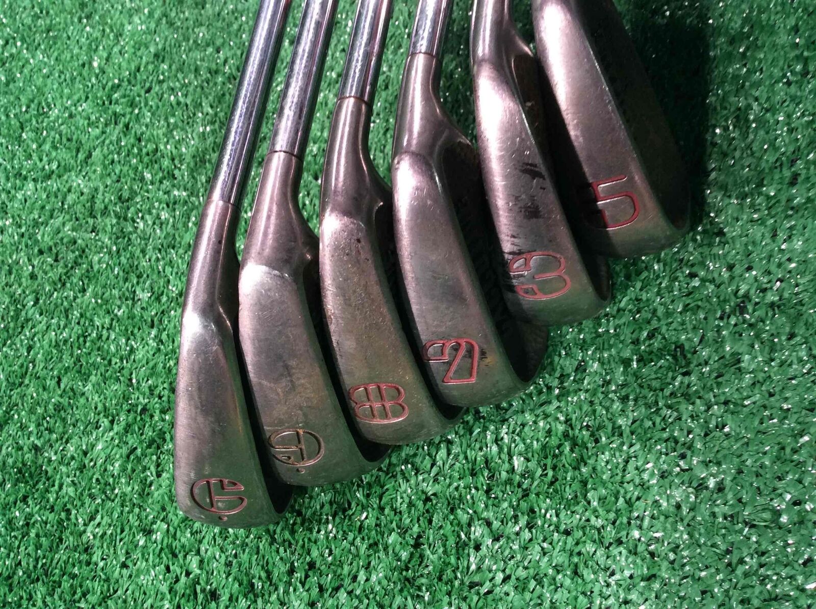 Spalding Executive 3, 5, 6, 7, 8, 9 Iron Set Lady's Steel, Right handed