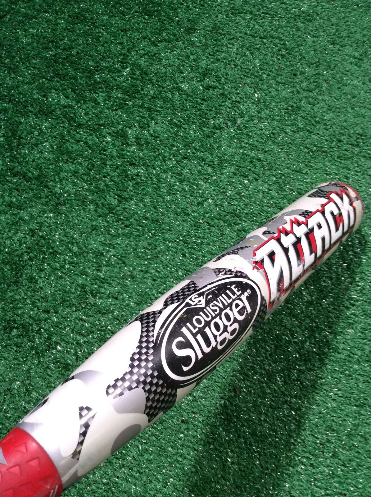 Louisville Slugger YBAT14-RR Baseball Bat 30" 18 oz. (-12) 2 1/4"