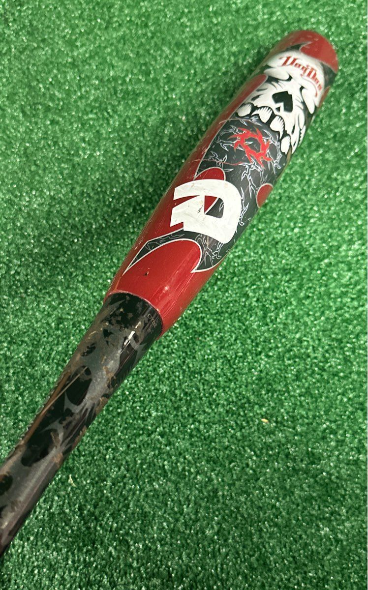 Demarini Voodoo Baseball Bat 32" 29 oz. (-3) 2 5/8"