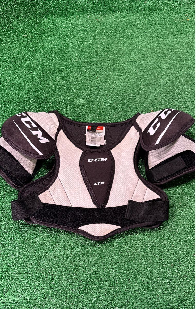 Ccm LTP Hockey Shoulder Pads Youth Small (S)