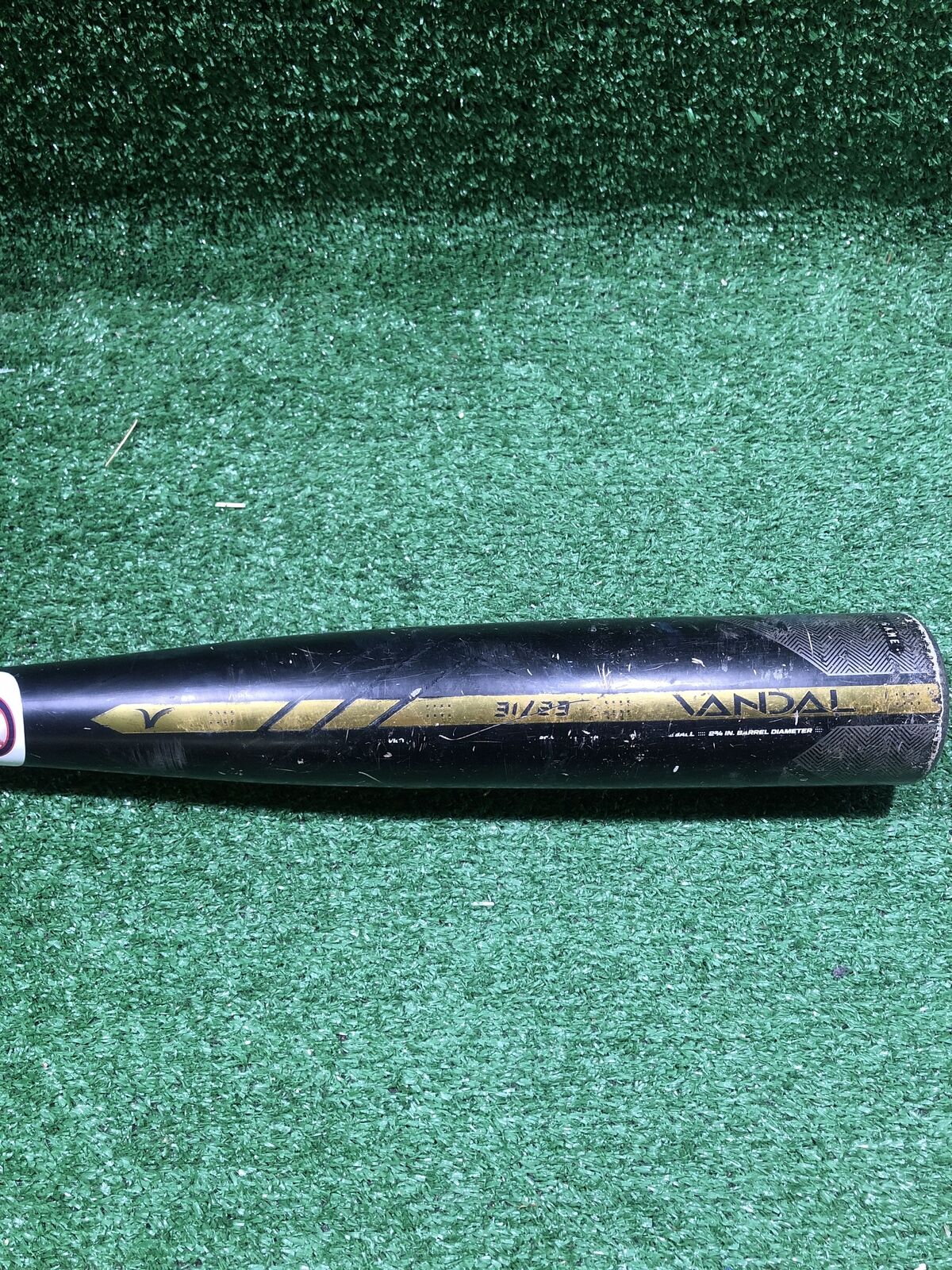 Victus Vandal Baseball Bat 31" 23 oz. (-8) 2 3/4"