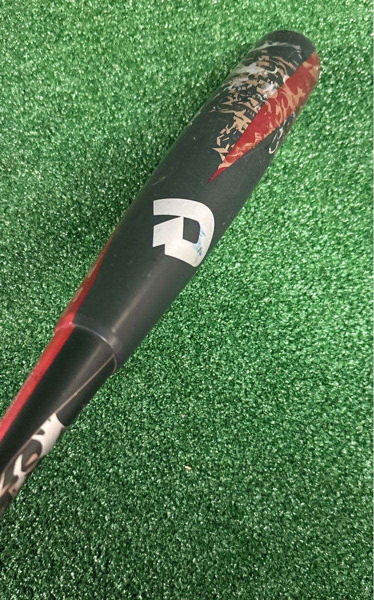 Demarini Voodoo Baseball Bat 31" 28 oz. (-3) 2 5/8"