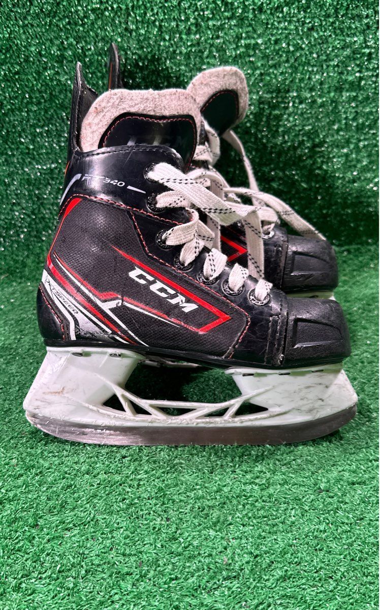 Ccm Jetspeed Youth Hockey Skates 11Y Skate Size