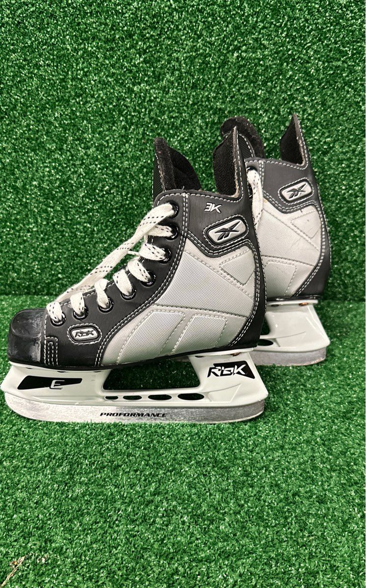 Reebok 3K Hockey Skates 12D Youth Skate Size