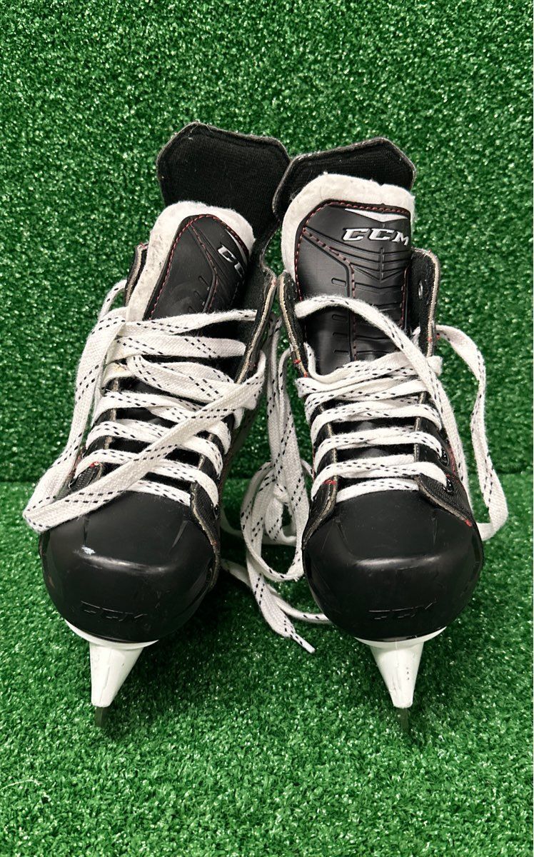 CCM Jetspeed 250 Hockey Skates 12J Junior Skate Size