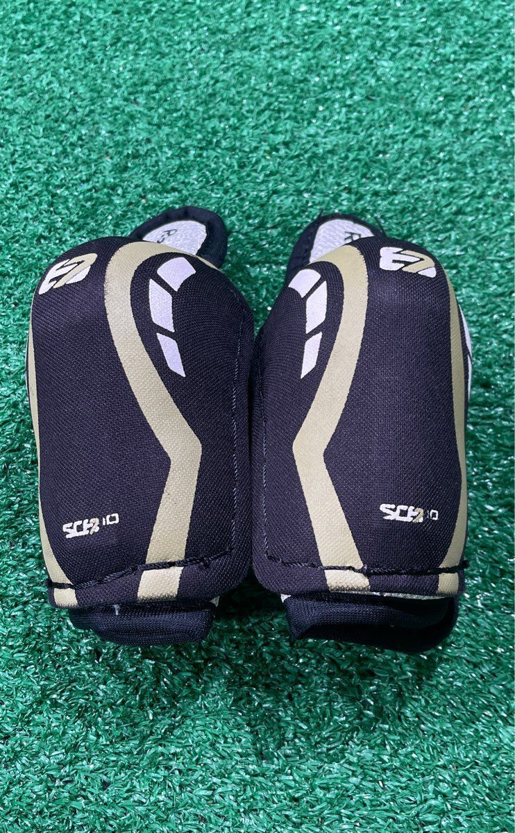 Reebok Elbow Pads Youth Large (L)