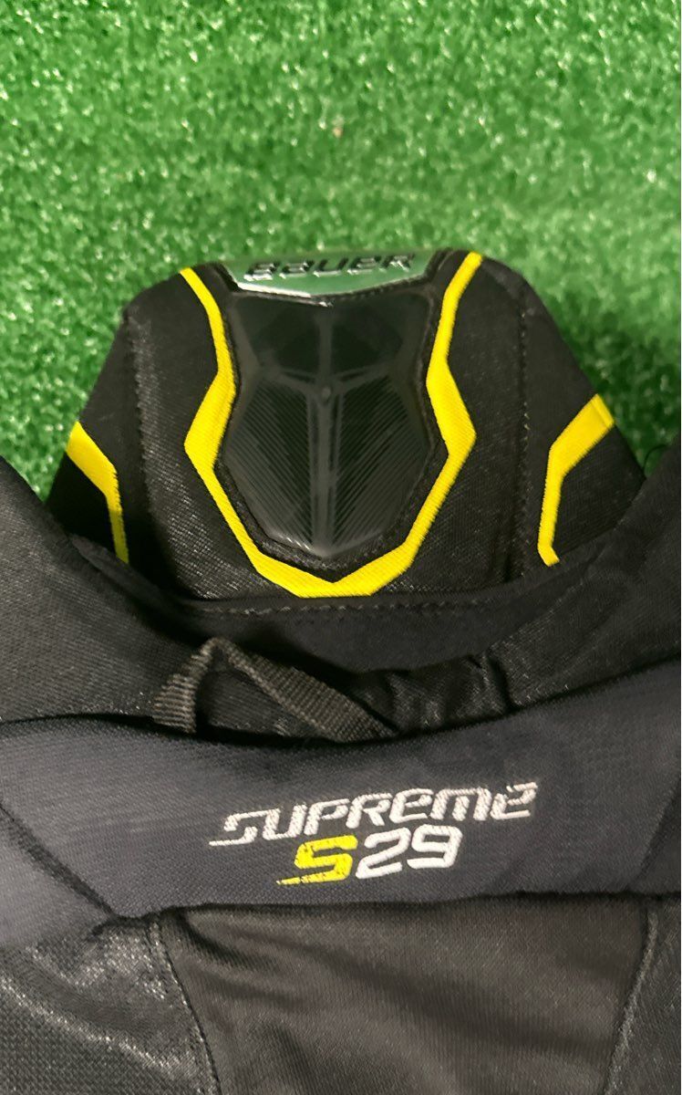 Bauer Supreme S29 Hockey Pants Junior Medium (M)