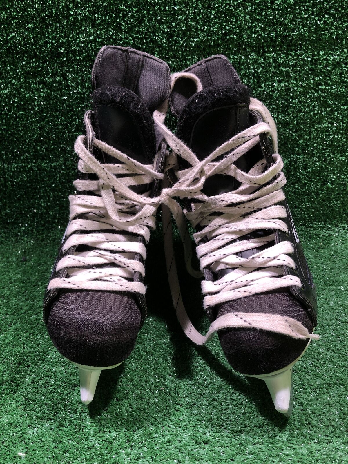 Bauer Impact 100 Hockey Skates 3.0R Skate Size