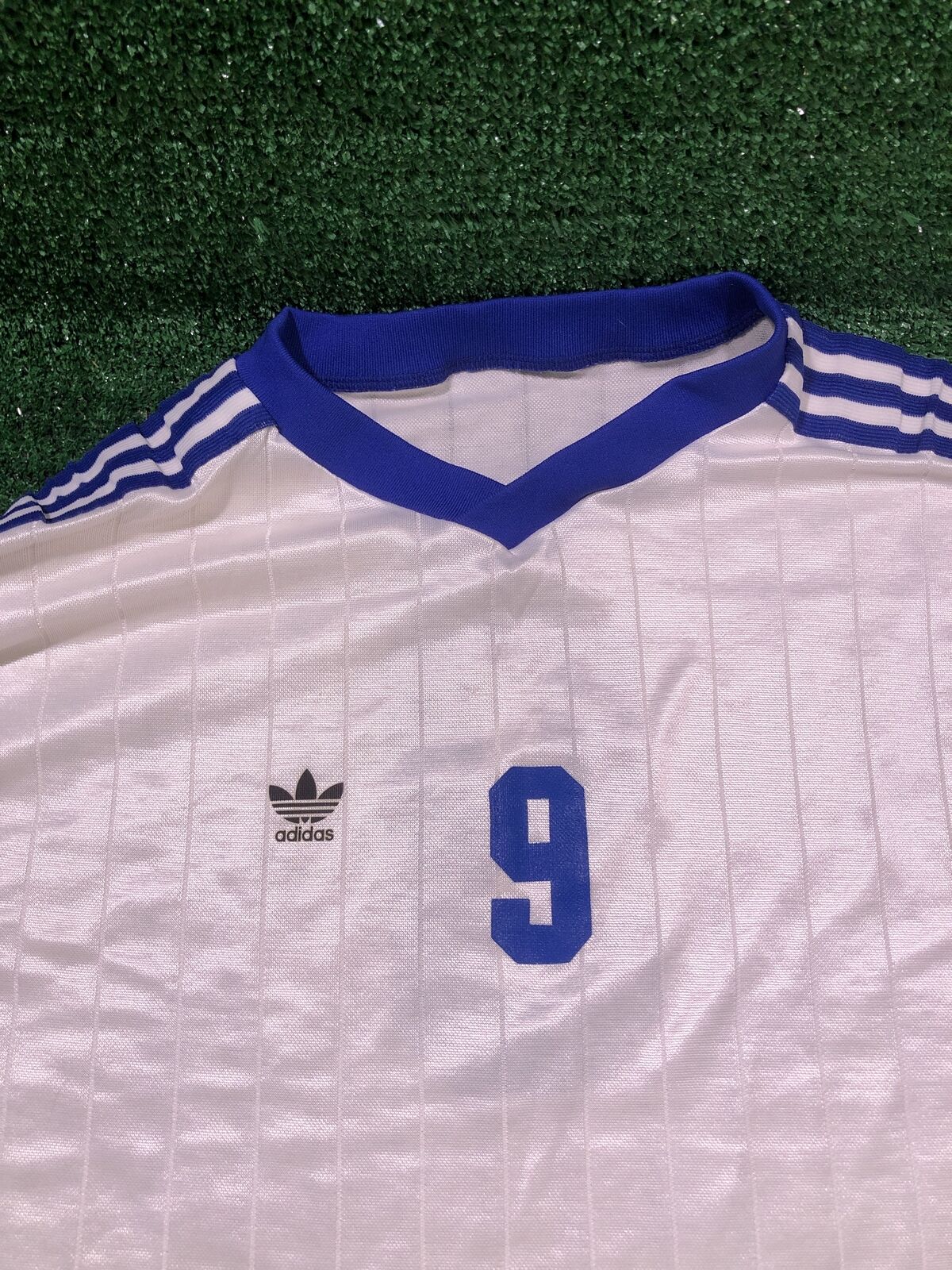 Adidas #9 Extra Large (XL) Jersey